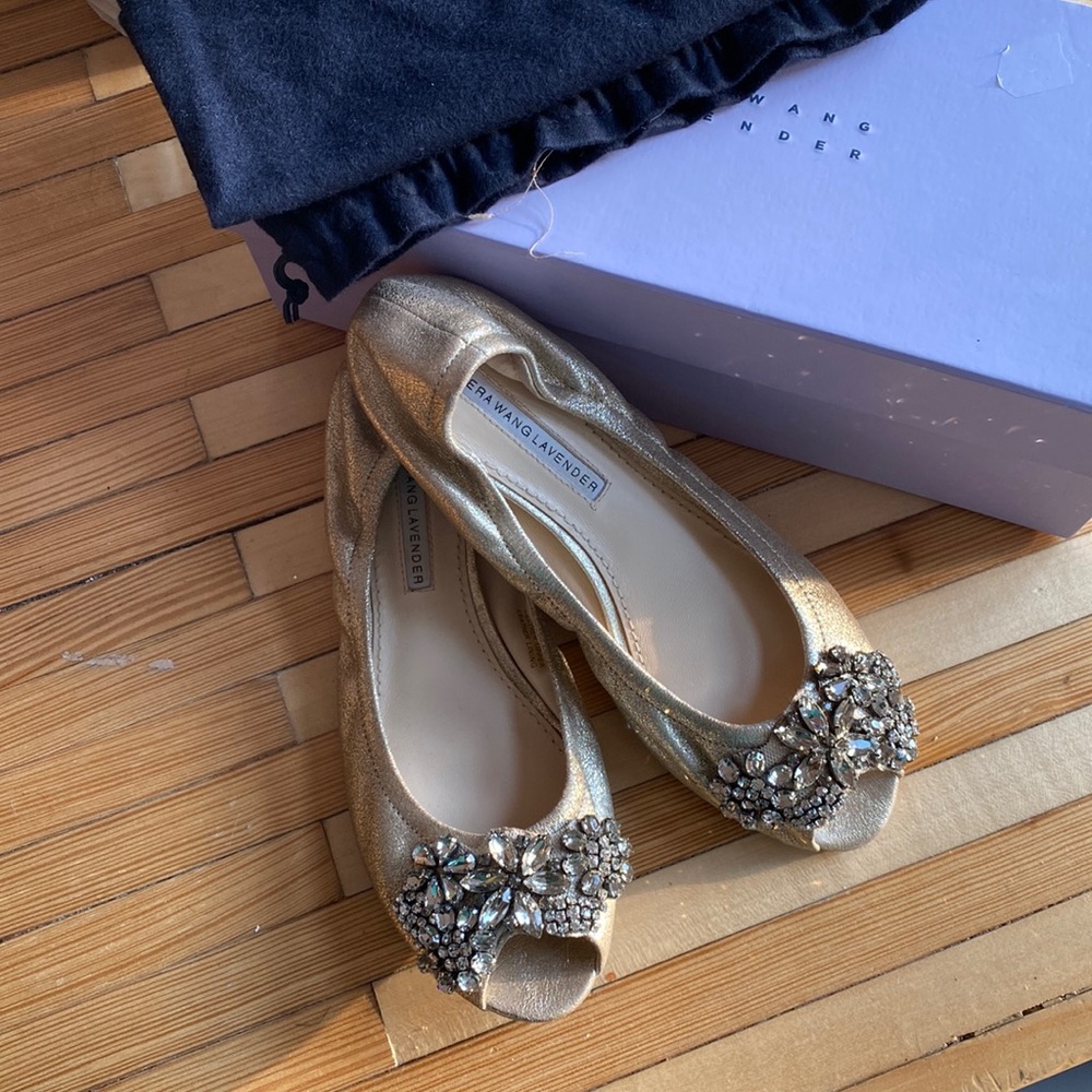 Vera Wang Lavender flats
